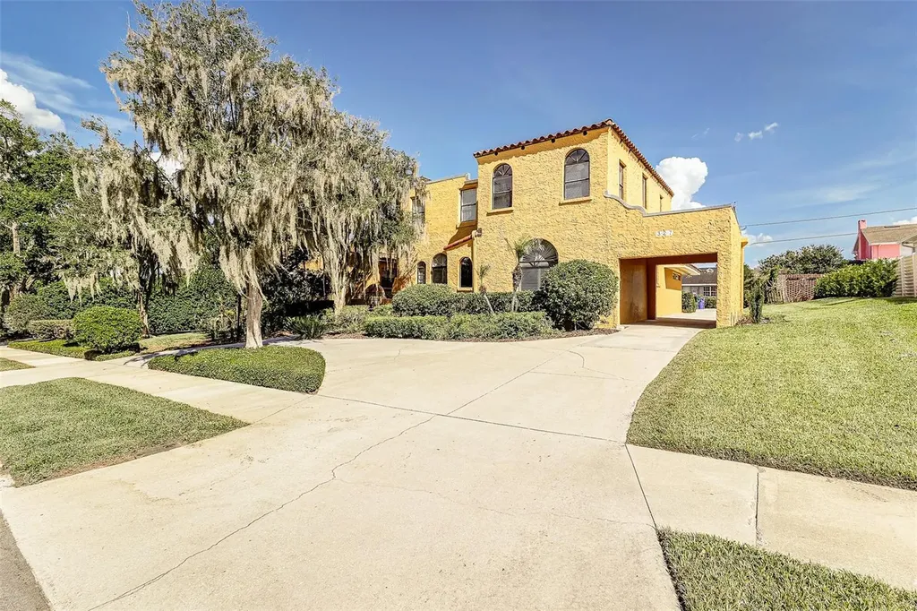 327 Miramar Road Lakeland FL 33803