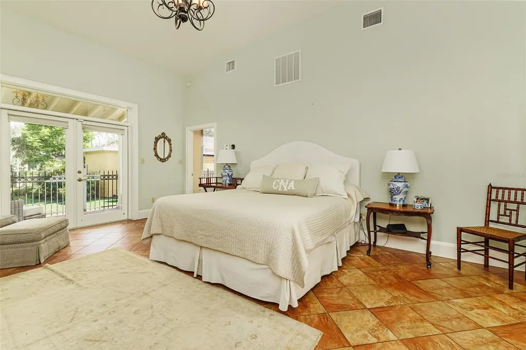 327 Miramar Road Lakeland FL 33803