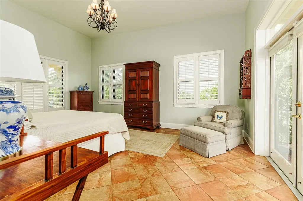 327 Miramar Road Lakeland FL 33803