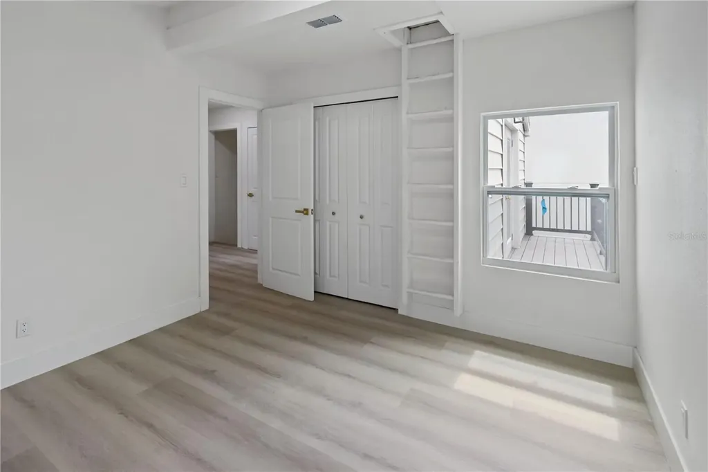 3232 W Oakellar Avenue Tampa FL 33611