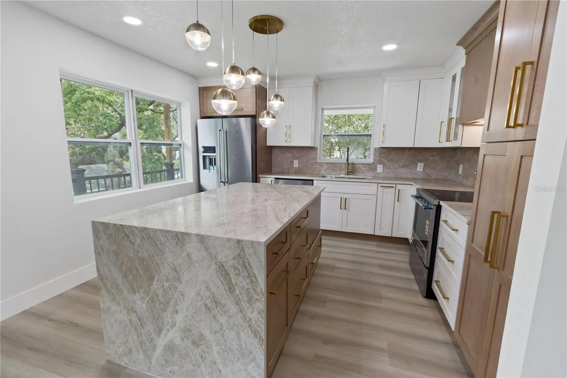 3232 W Oakellar Avenue Tampa FL 33611