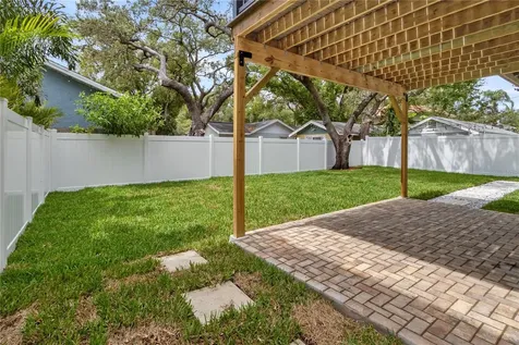 3232 W Oakellar Avenue Tampa FL 33611