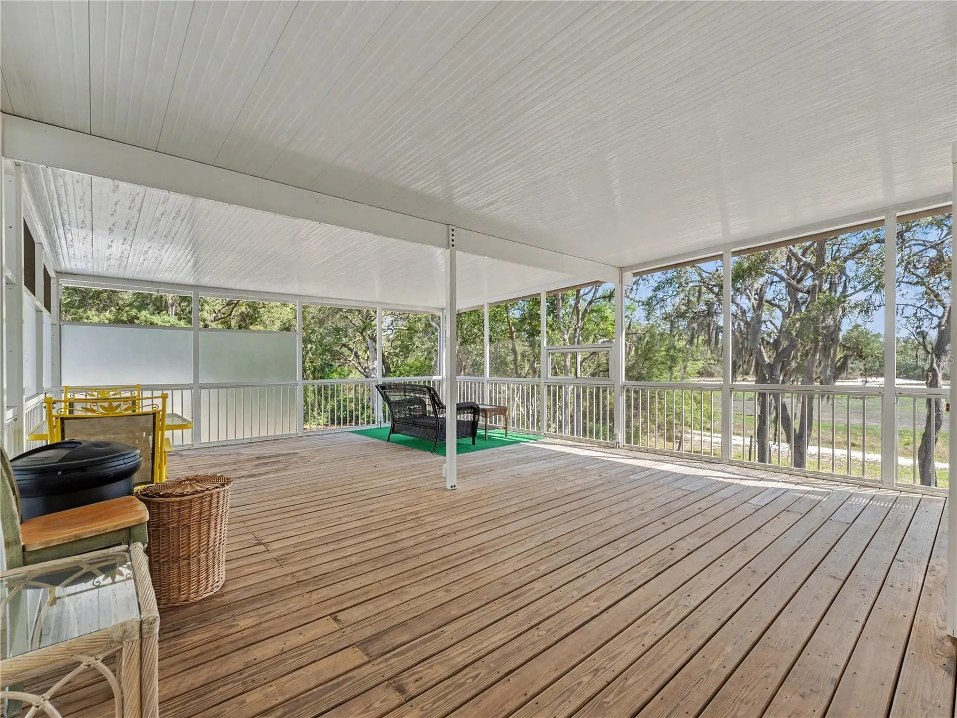 9504 Gray Fox Dr Drive Weeki Wachee FL 34613