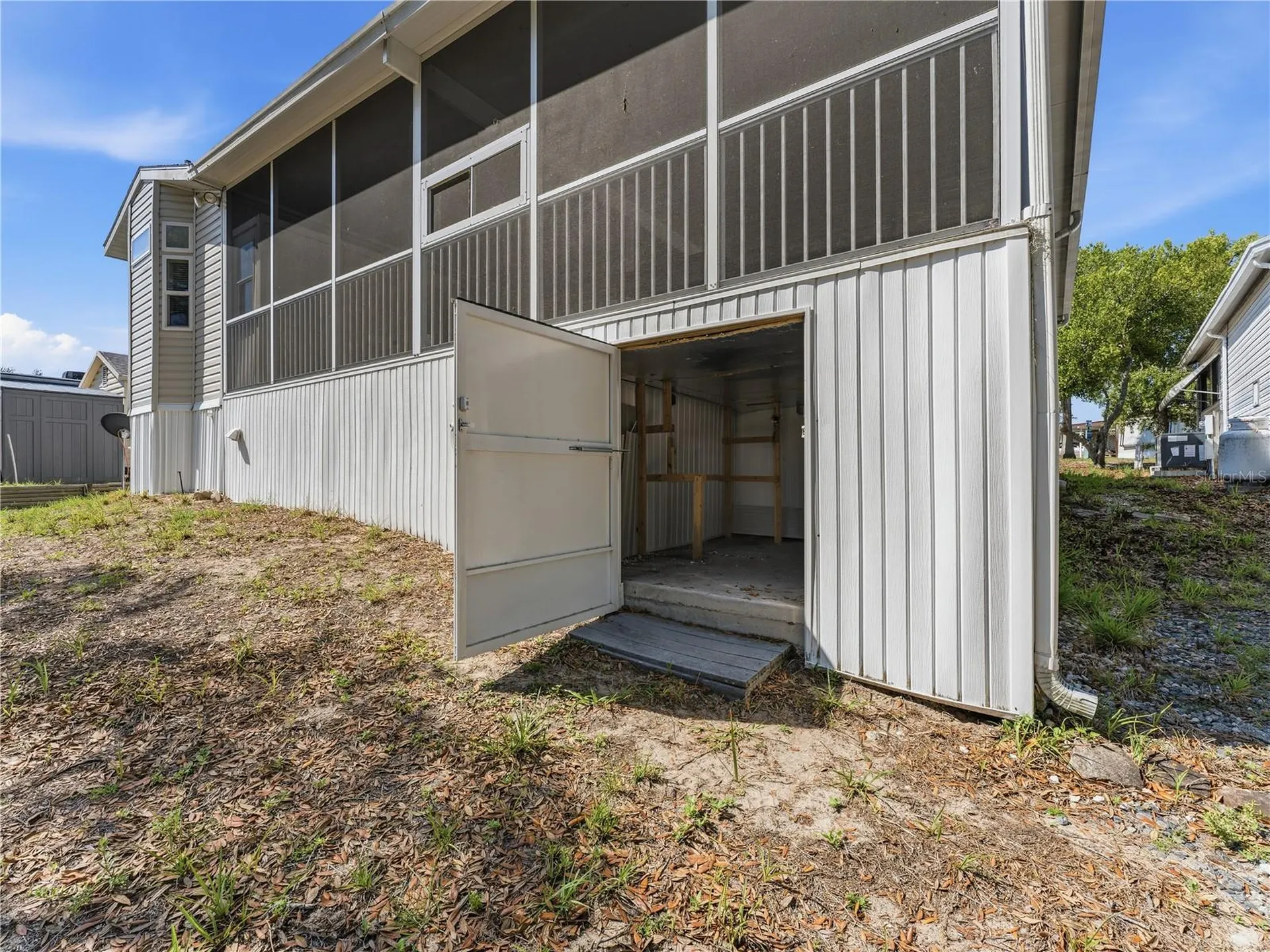 9504 Gray Fox Dr Drive Weeki Wachee FL 34613