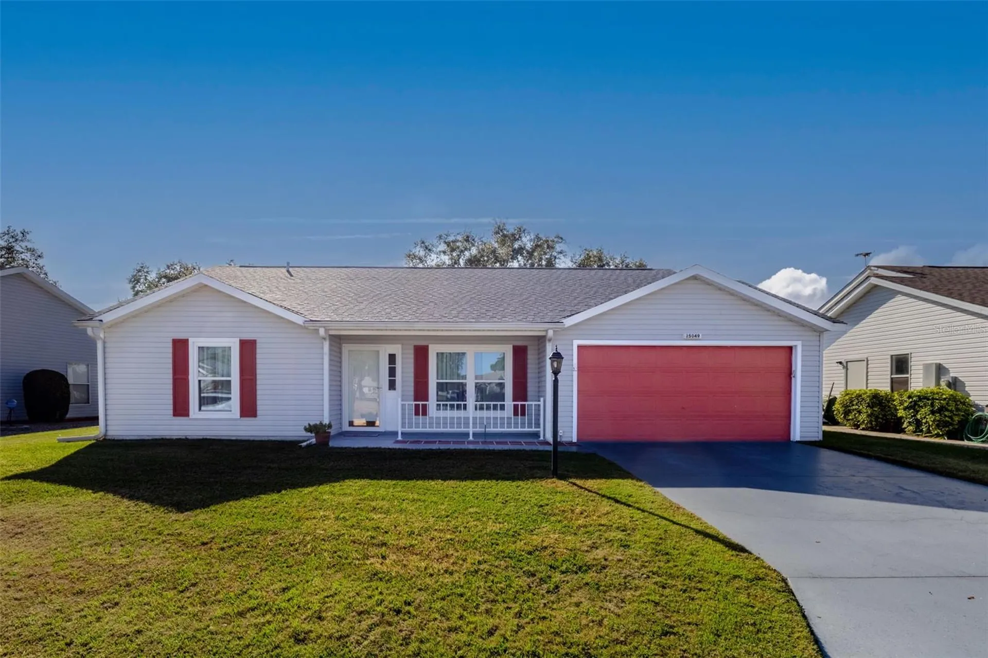 25049 Navel Avenue Leesburg FL 34748