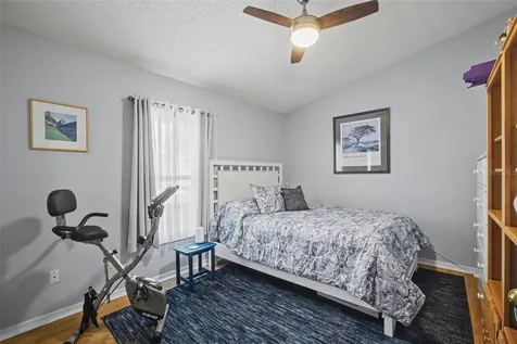 25049 Navel Avenue Leesburg FL 34748