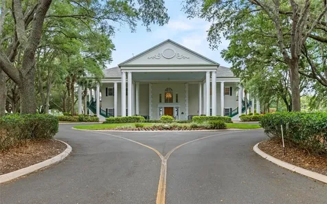 25049 Navel Avenue Leesburg FL 34748