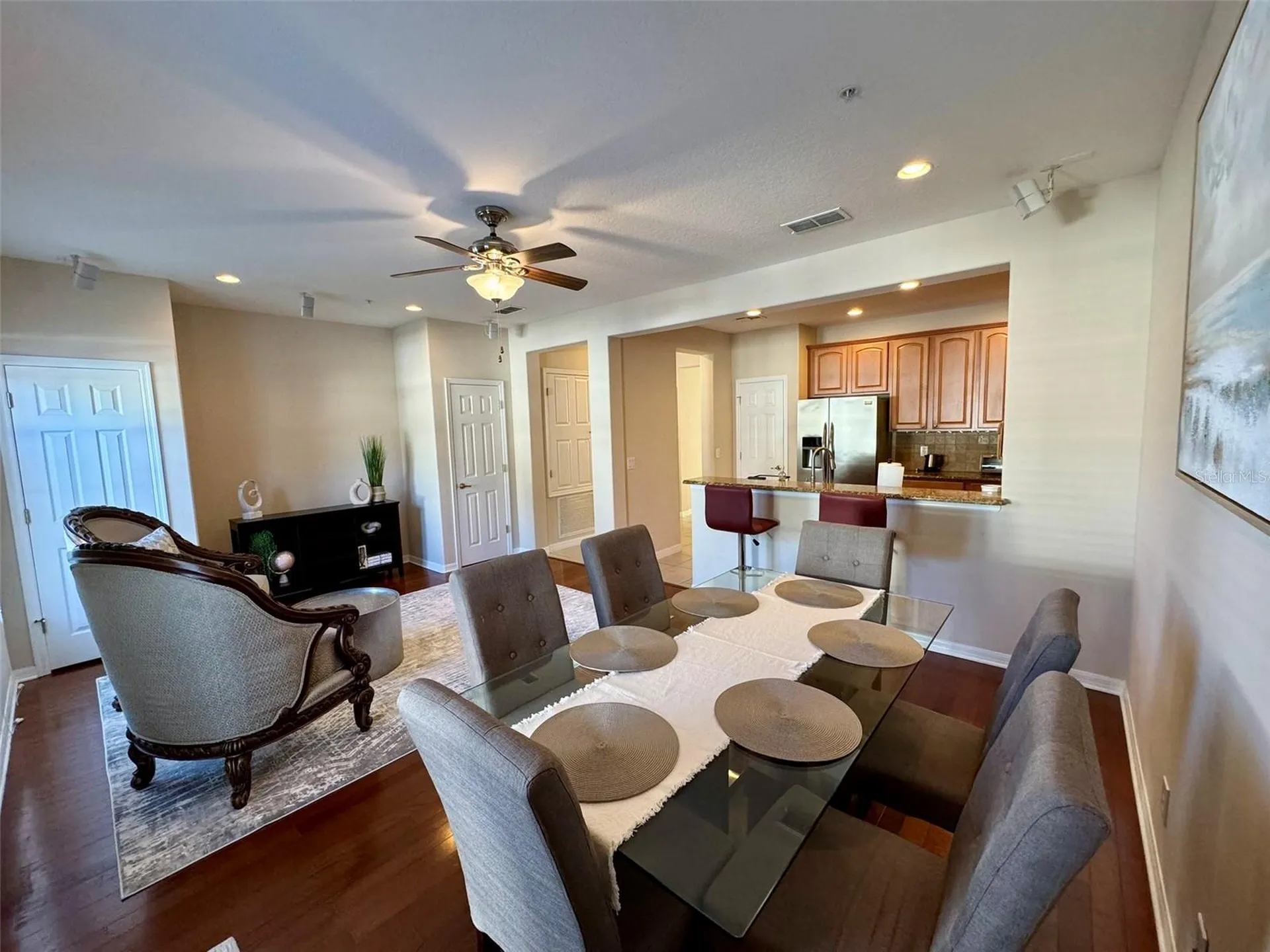 993 Juel Street Orlando FL 32814