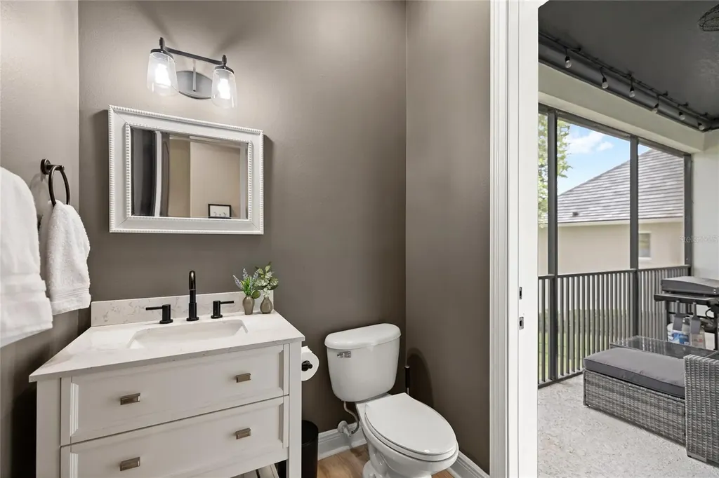 523 W Blue Water Edge Drive Eustis FL 32736