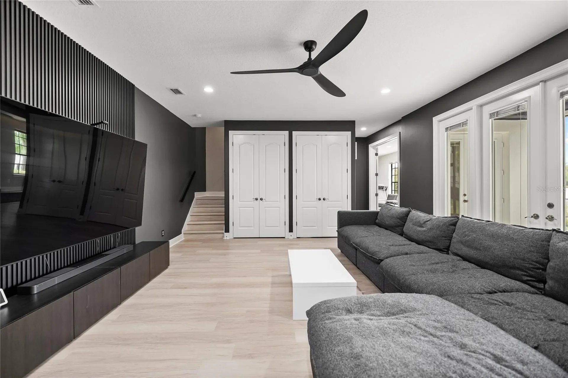 523 W Blue Water Edge Drive Eustis FL 32736