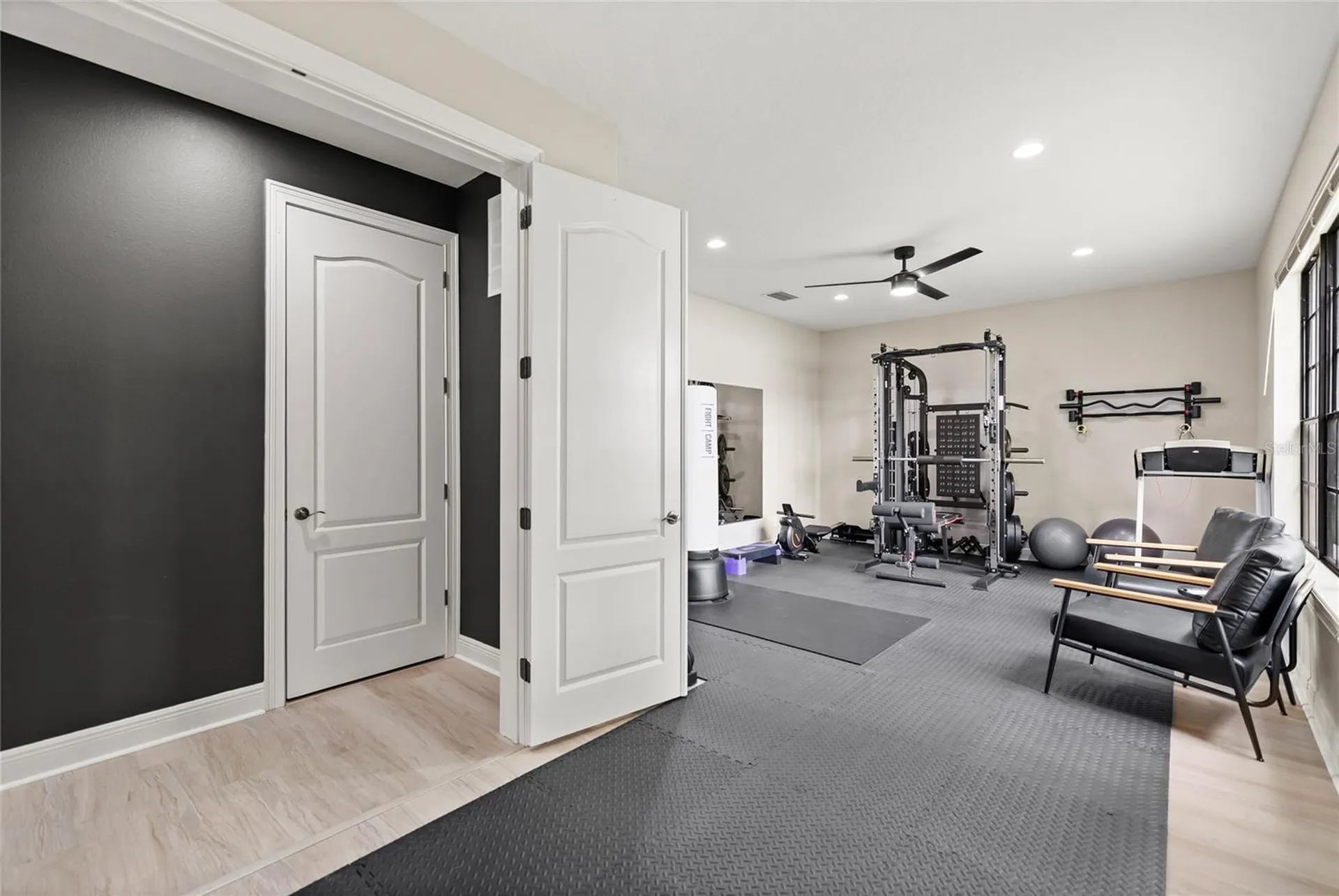 523 W Blue Water Edge Drive Eustis FL 32736