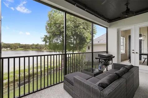 523 W Blue Water Edge Drive Eustis FL 32736
