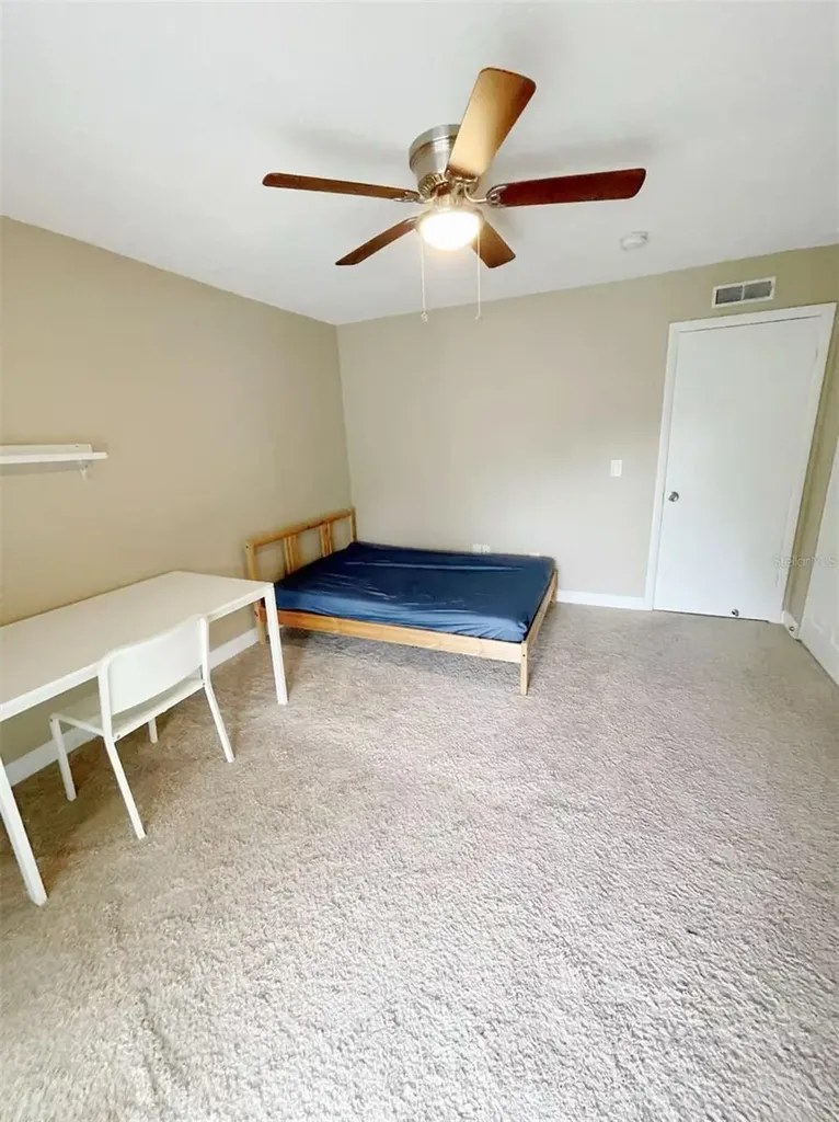 14402 Reuter Strasse Circle Tampa FL 33613