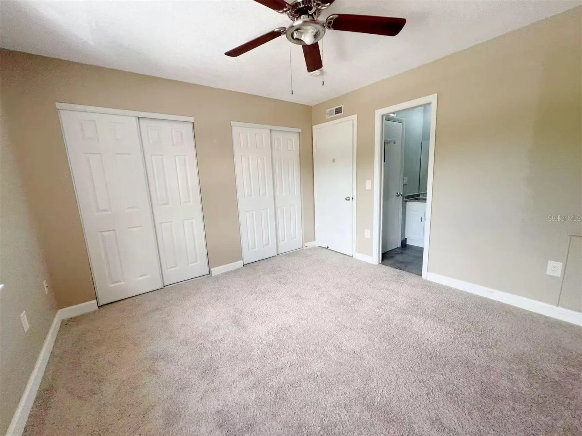14402 Reuter Strasse Circle Tampa FL 33613