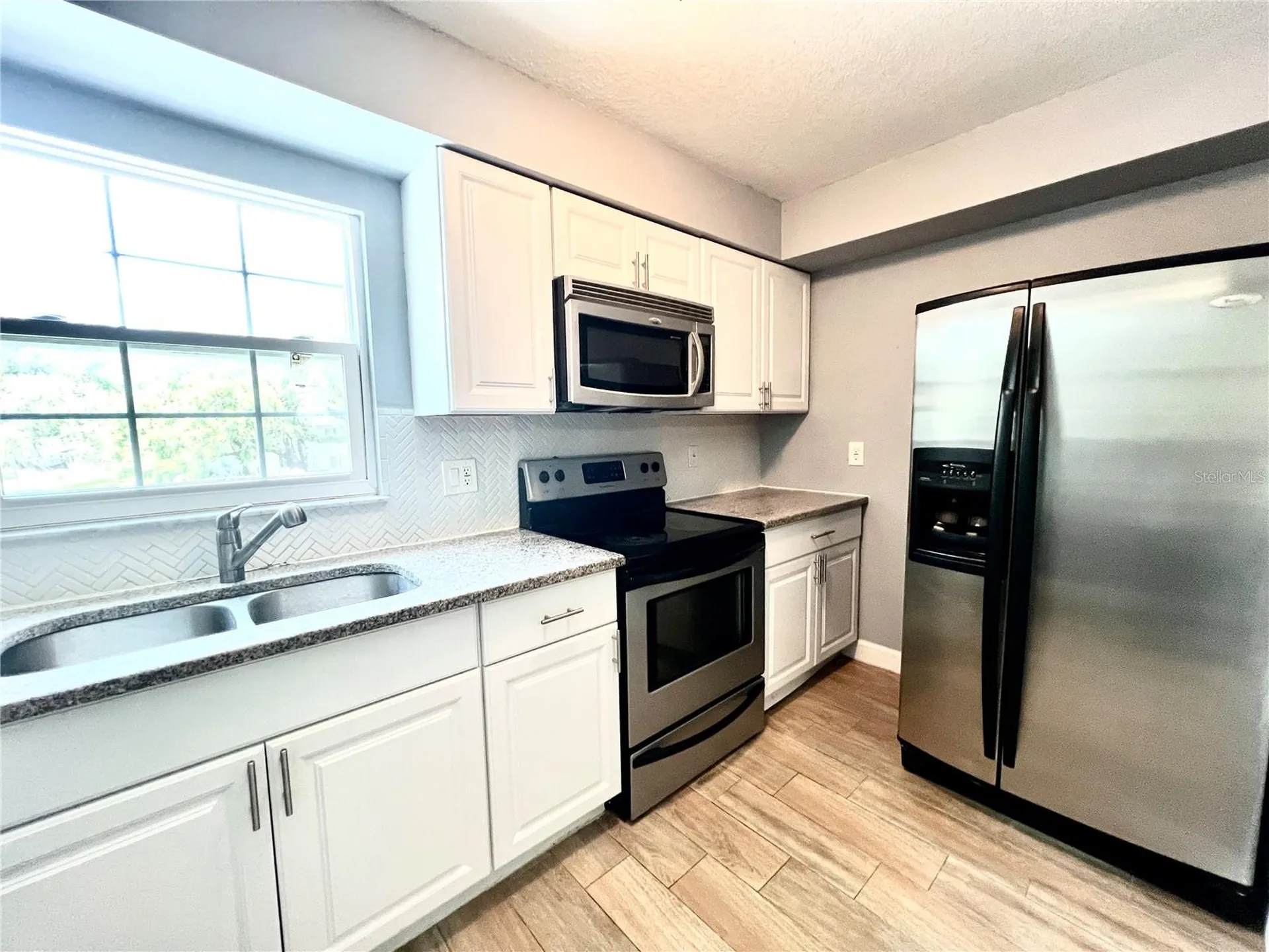 14402 Reuter Strasse Circle Tampa FL 33613