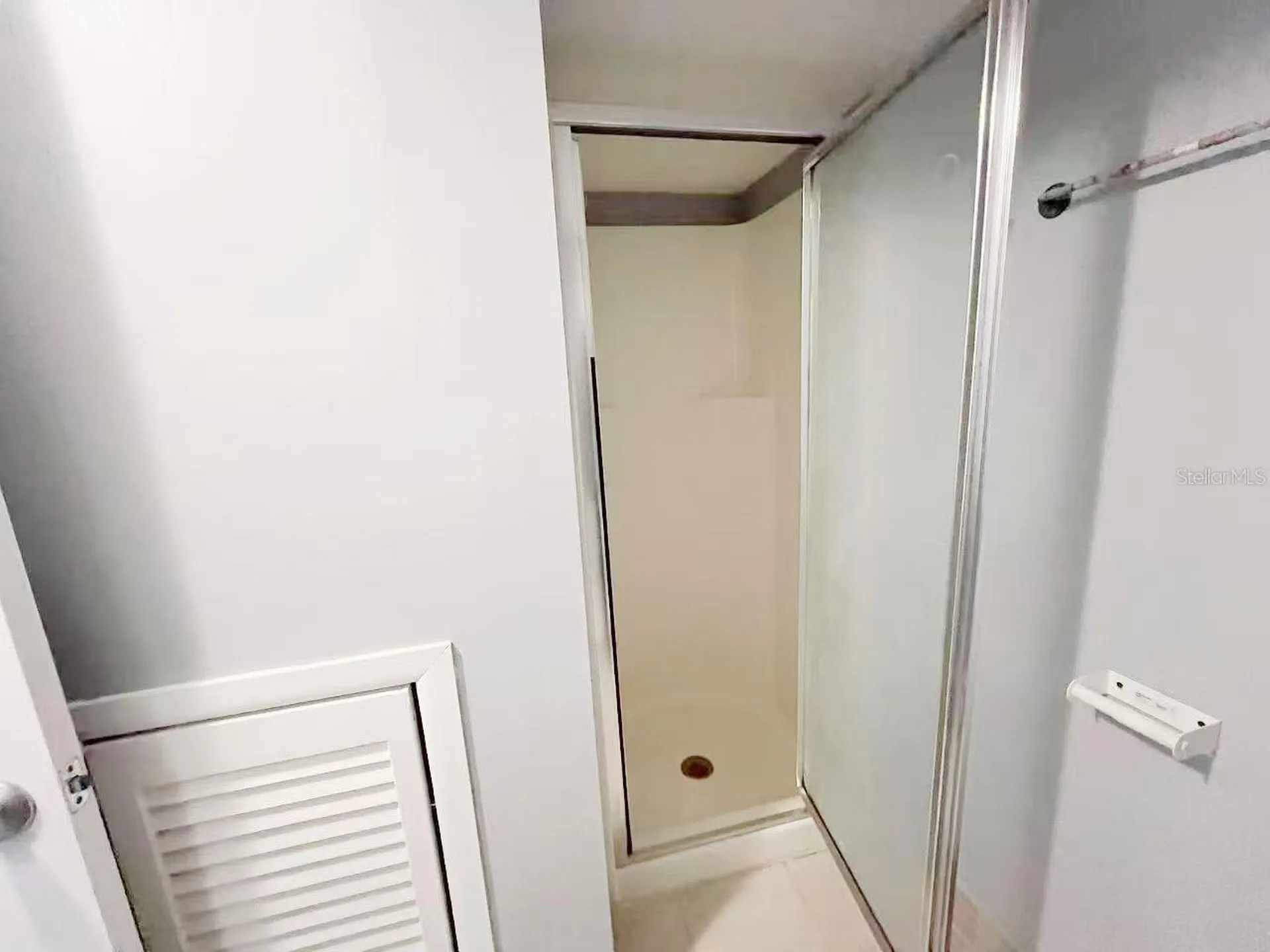 14402 Reuter Strasse Circle Tampa FL 33613