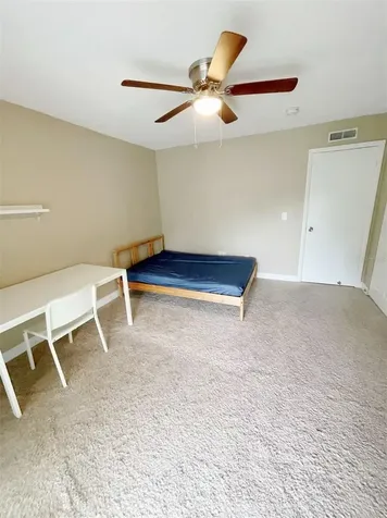 14402 Reuter Strasse Circle Tampa FL 33613