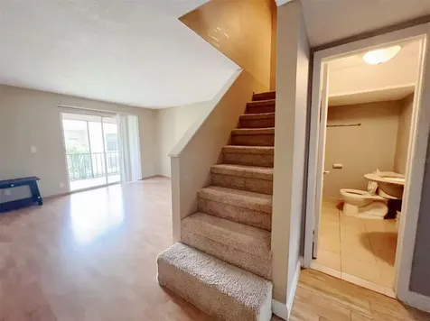 14402 Reuter Strasse Circle Tampa FL 33613
