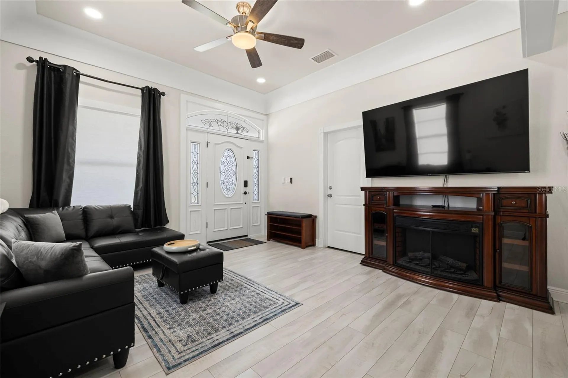 2526 W Union Street Tampa FL 33607