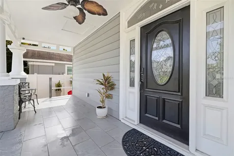 2526 W Union Street Tampa FL 33607