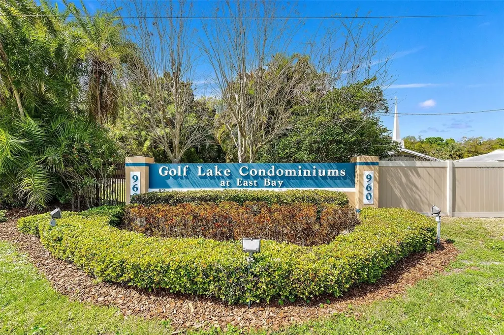 960 Starkey Road Largo FL 33771
