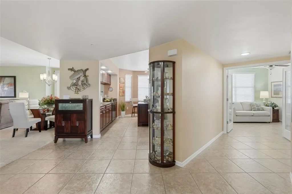 960 Starkey Road Largo FL 33771
