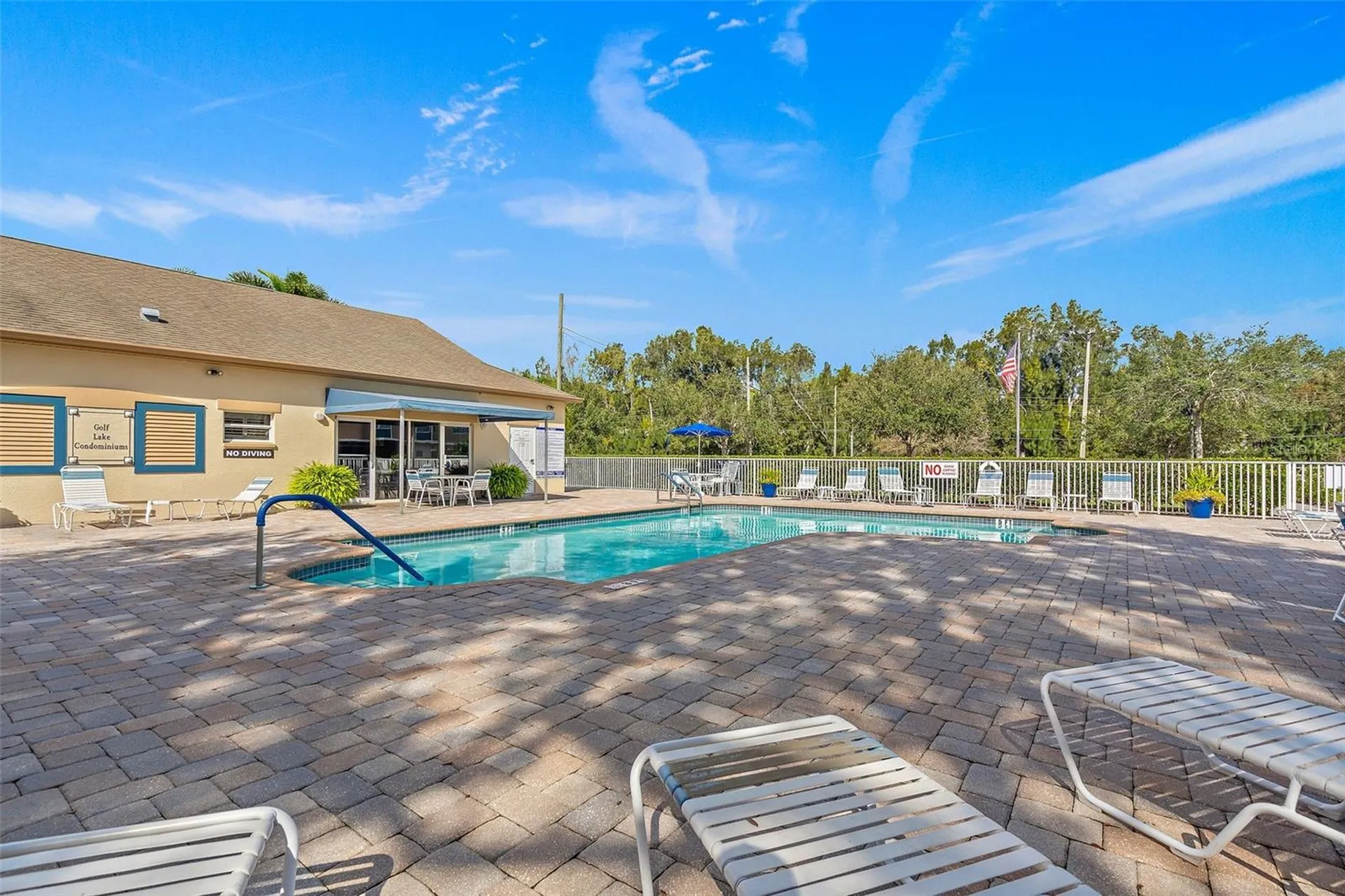 960 Starkey Road Largo FL 33771
