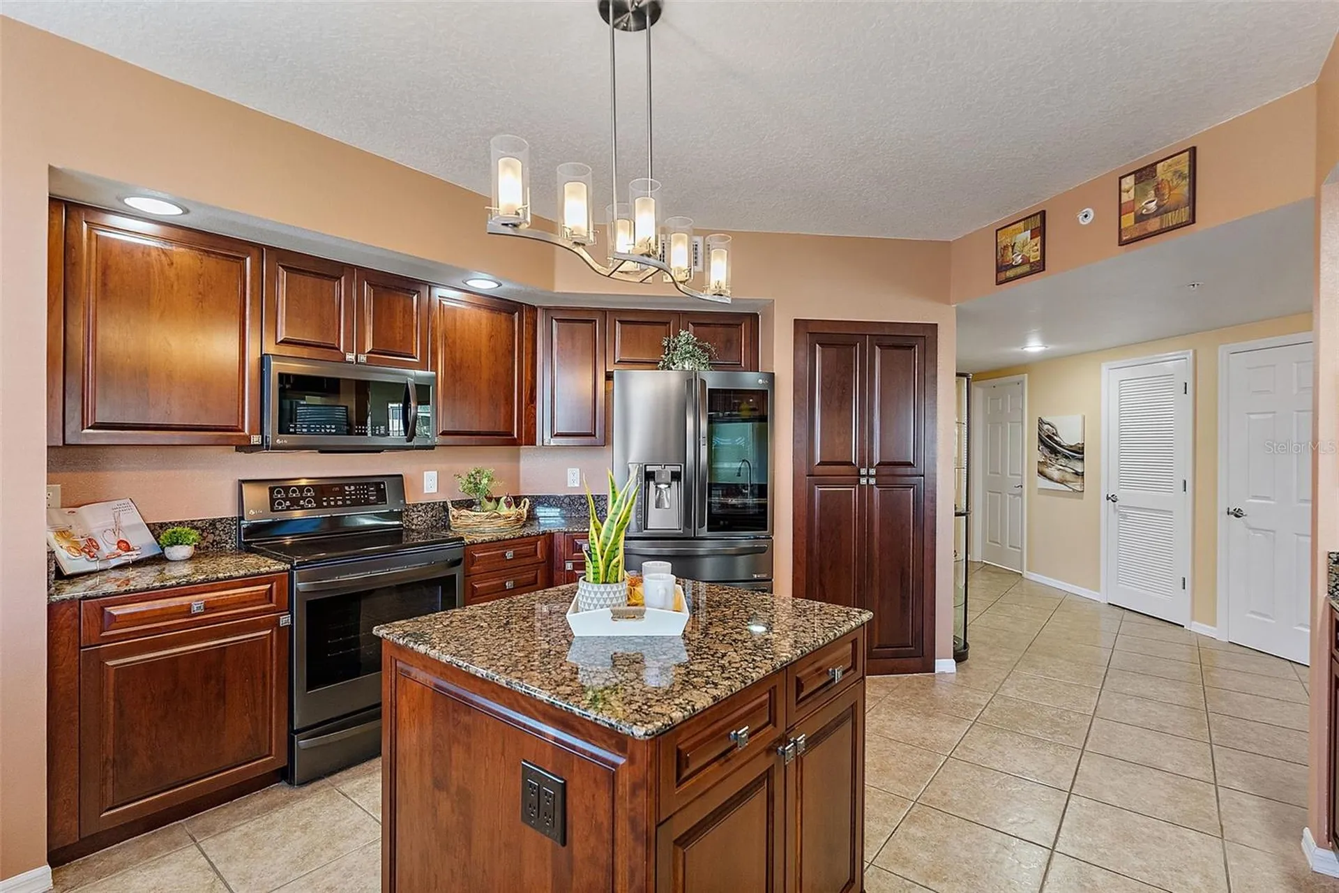 960 Starkey Road Largo FL 33771