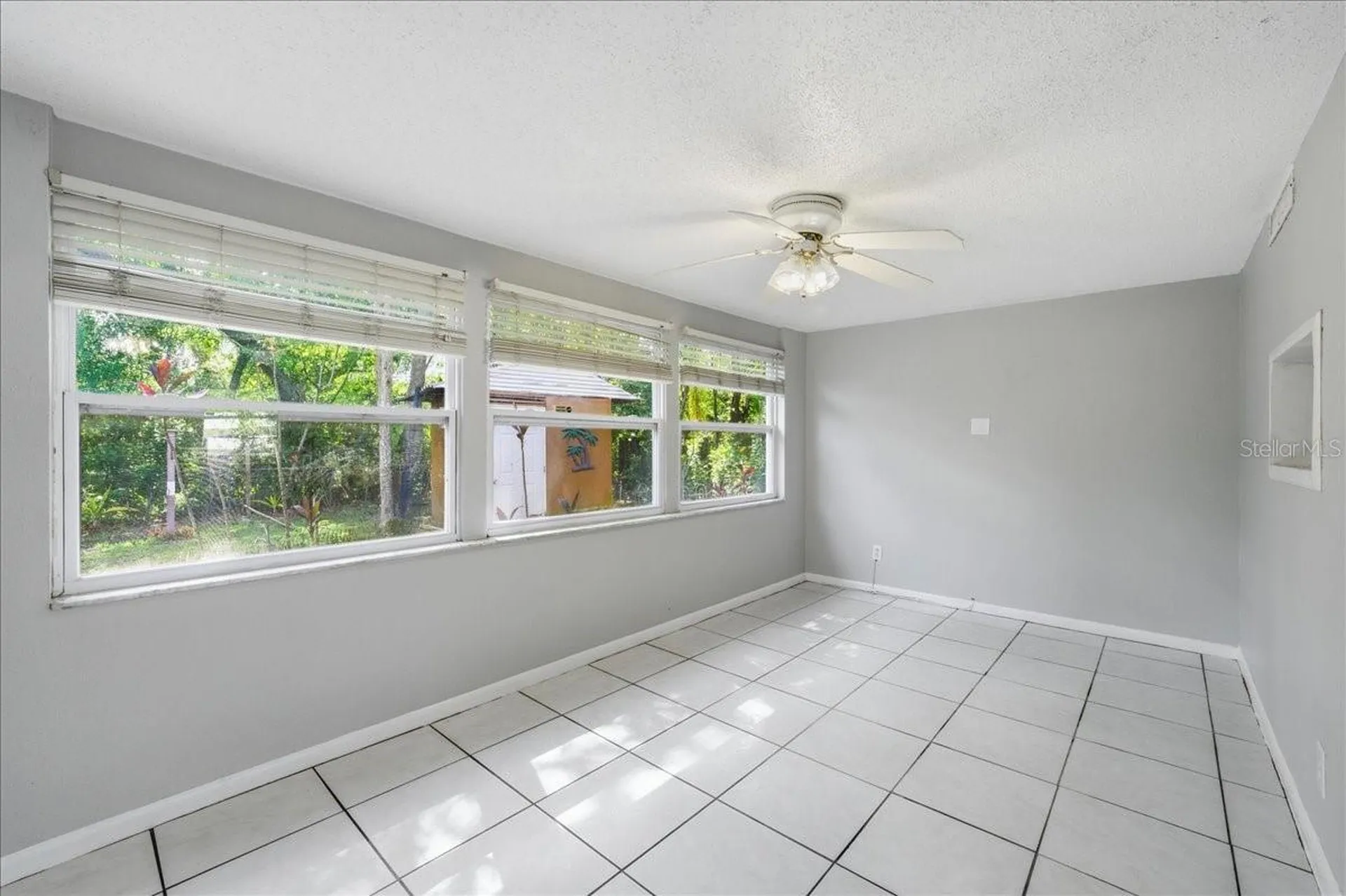 15005 Monet Drive Tampa FL 33613