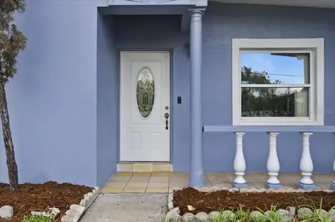 15005 Monet Drive Tampa FL 33613
