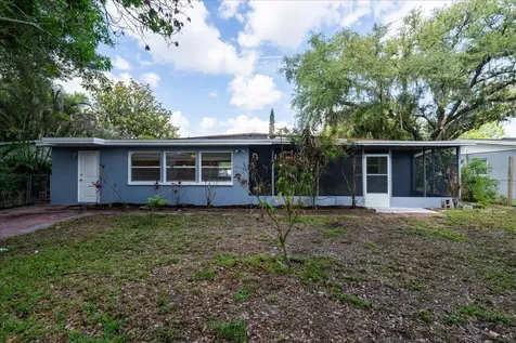 15005 Monet Drive Tampa FL 33613