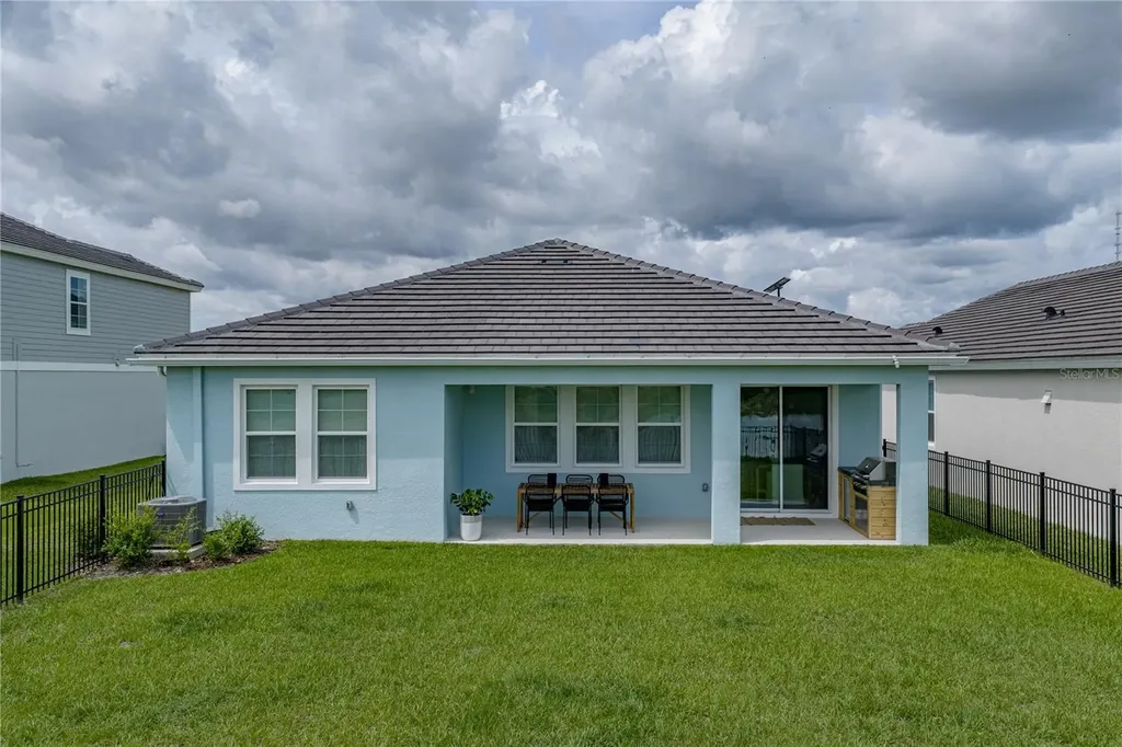 10368 Fieldstone Myrtle Way San Antonio FL 33576