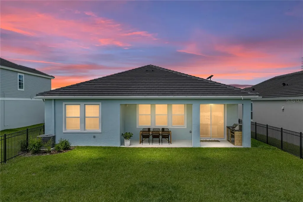 10368 Fieldstone Myrtle Way San Antonio FL 33576