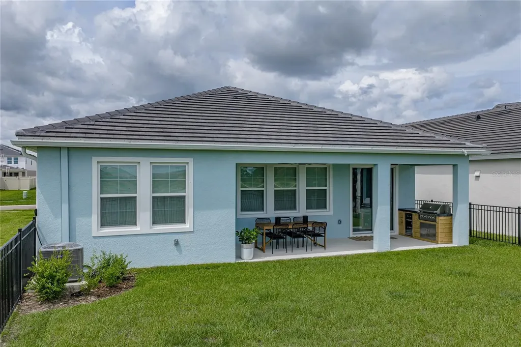10368 Fieldstone Myrtle Way San Antonio FL 33576