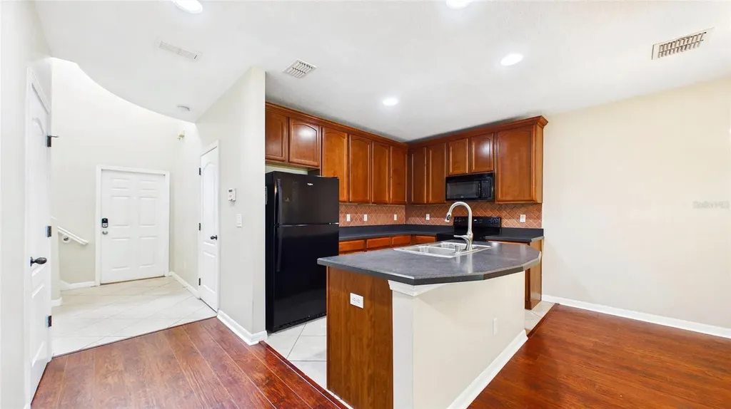 13128 Logan Captiva Lane Gibsonton FL 33534