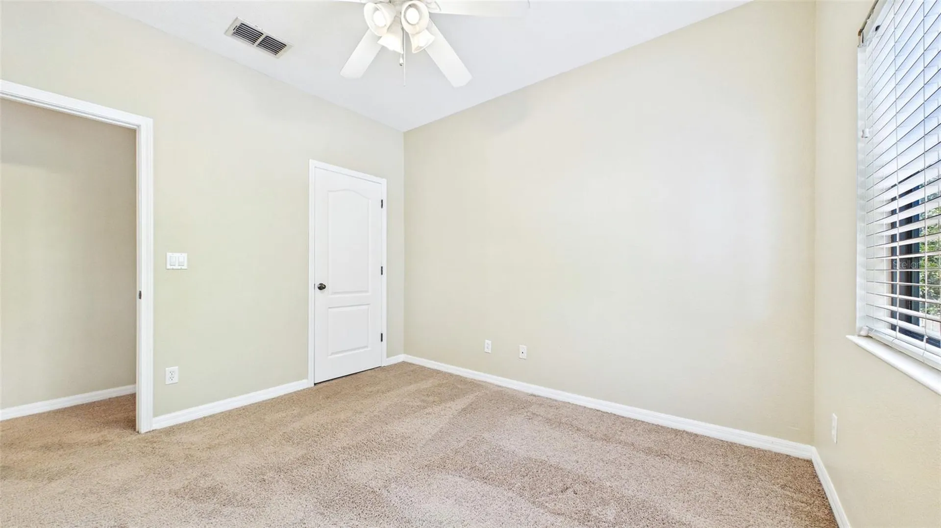 13128 Logan Captiva Lane Gibsonton FL 33534