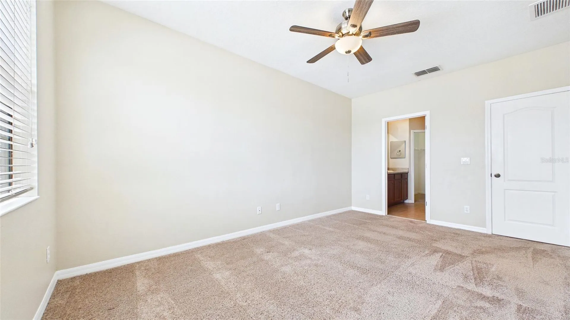 13128 Logan Captiva Lane Gibsonton FL 33534