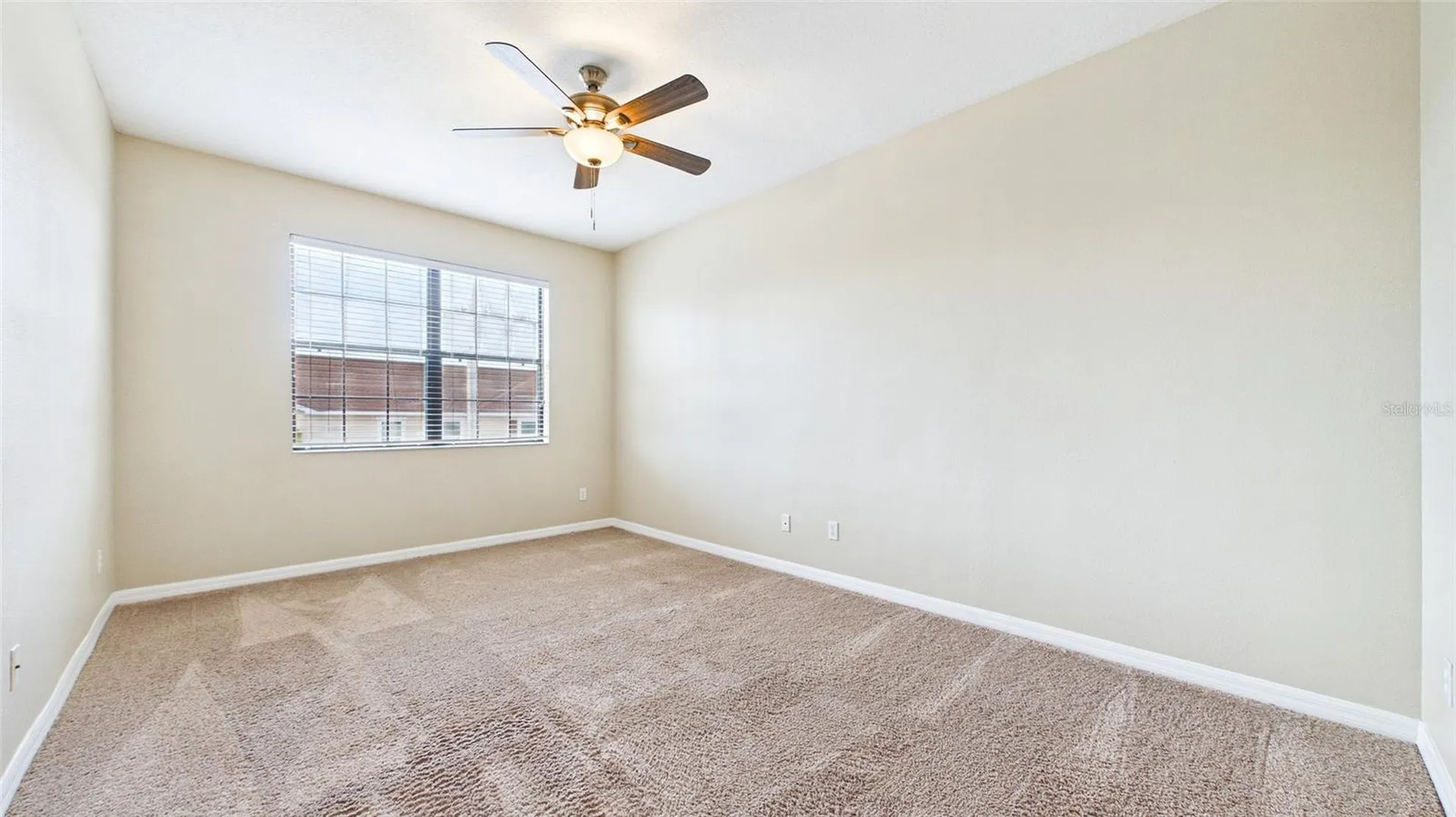 13128 Logan Captiva Lane Gibsonton FL 33534