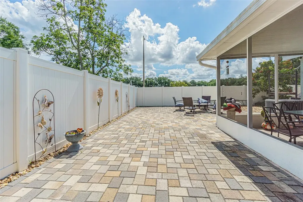 7601 Limebury Court Tampa FL 33625
