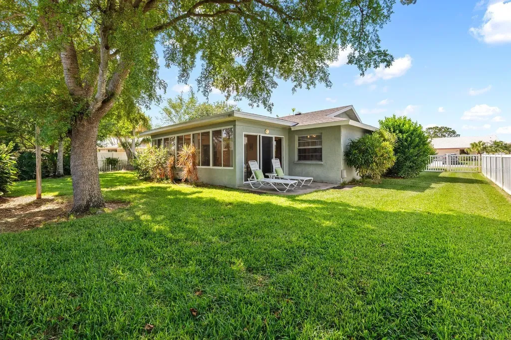 6609 13th Avenue Drive W Bradenton FL 34209