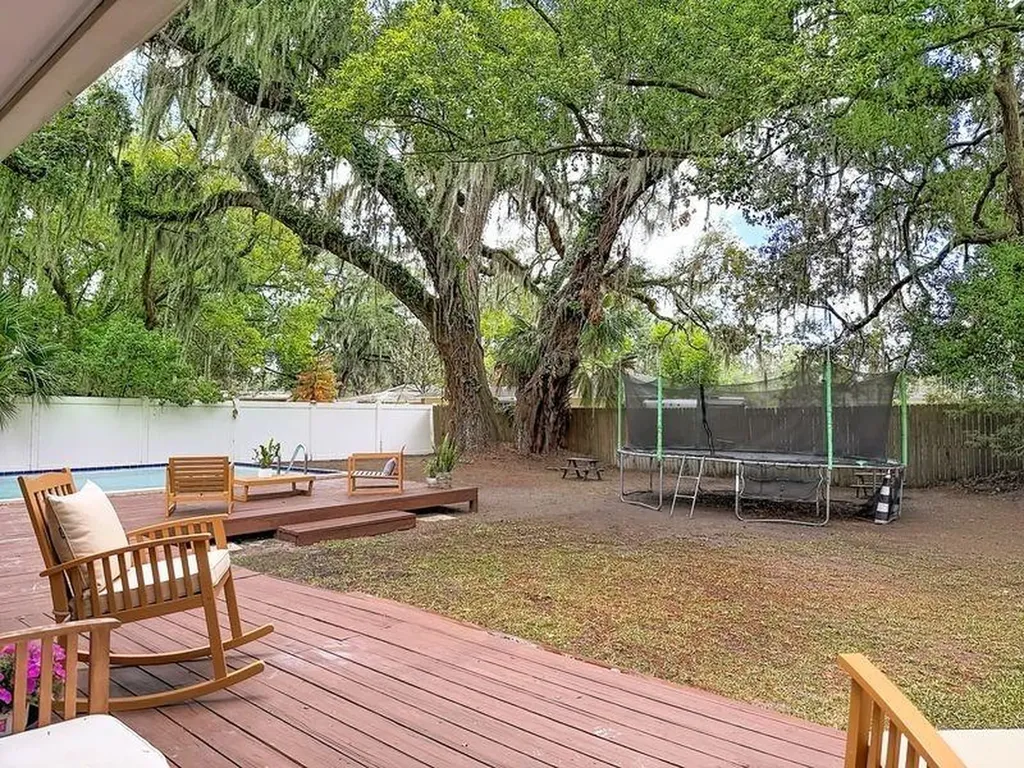 2303 W End Avenue Lakeland FL 33803