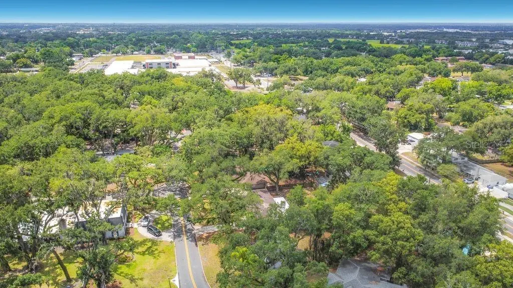 2303 W End Avenue Lakeland FL 33803