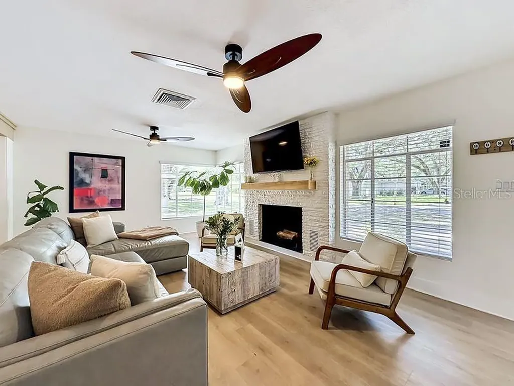 2303 W End Avenue Lakeland FL 33803