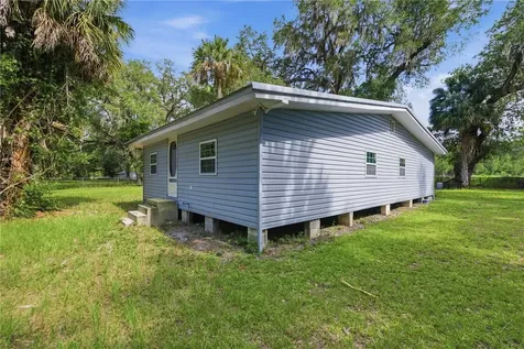 13122 E Highway 316 Fort Mc Coy FL 32134