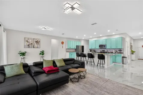 2530 Sand Gables Trail Bradenton FL 34208