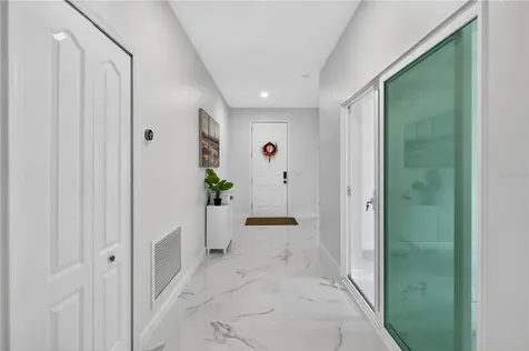 2530 Sand Gables Trail Bradenton FL 34208
