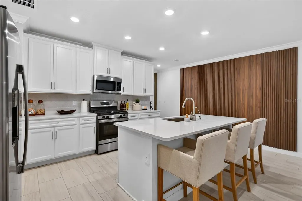 17554 Holly Well Avenue Wimauma FL 33598
