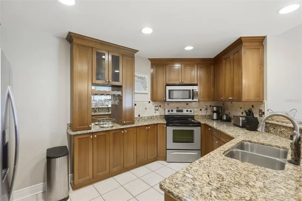 6020 Bahia Del Mar Circle St Petersburg FL 33715