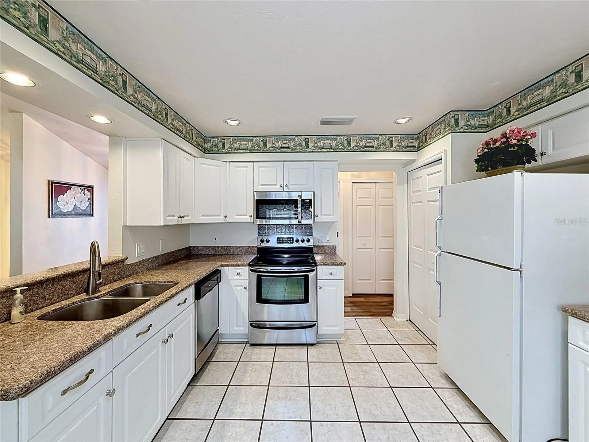 3550 NW 46th Terrace Gainesville FL 32606