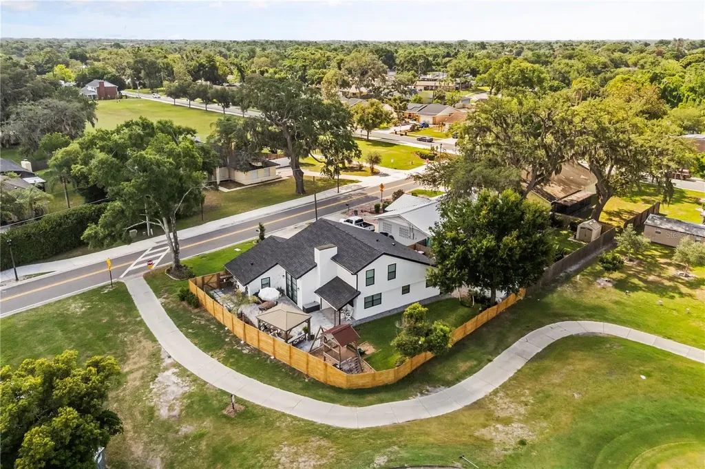 420 S Sunset Drive Casselberry FL 32707